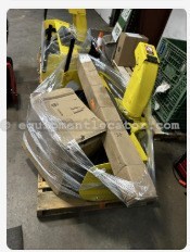 2022 John Deere 1474M Image 3