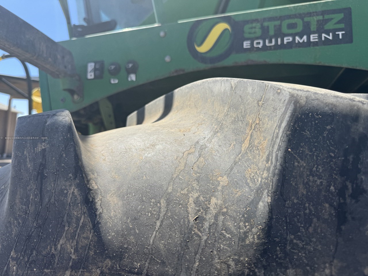 2016 John Deere 8800 Image 19