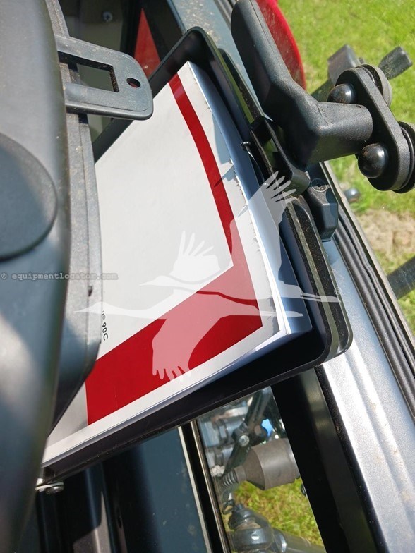 2024 Case IH FARMALL 90C Image 19