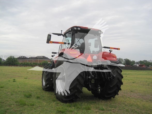 2023 Case IH MAGNUM 220 AFS CONNECT Image 4