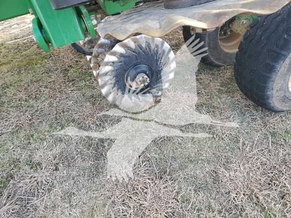 2022 Great Plains 2400TM Image 4