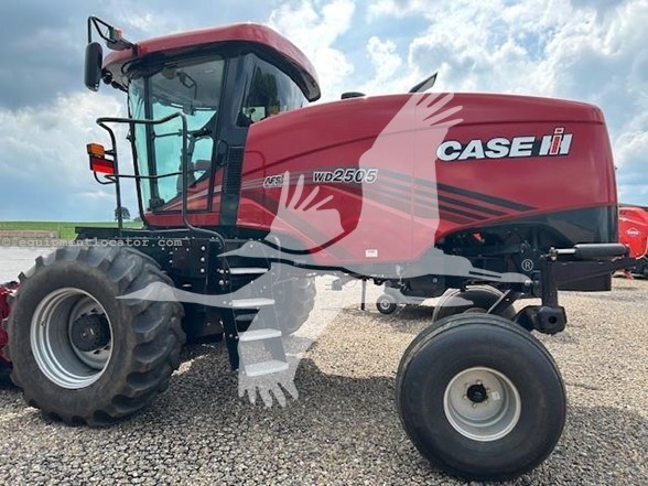 2022 Case IH WD2505 Image 4