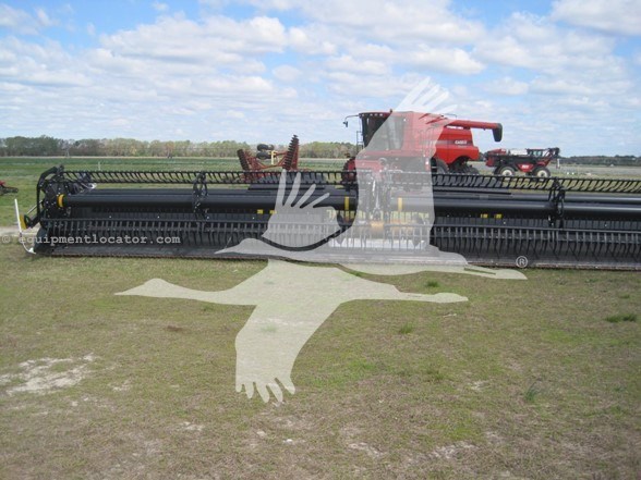 2019 MacDon FD135 Image 2