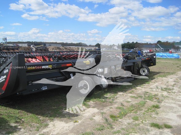 2019 MacDon FD135 Image 7