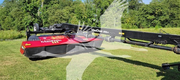 2019 MacDon R116 Image 2