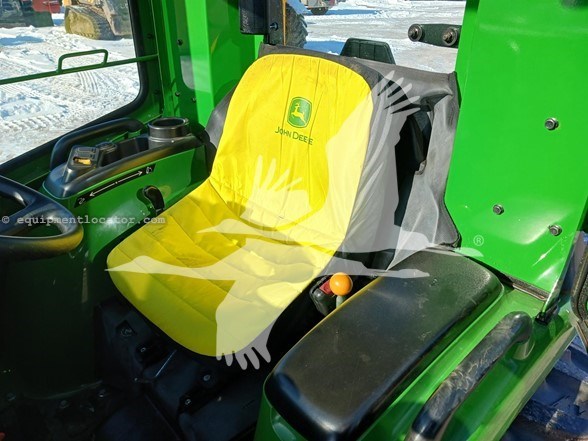 2018 John Deere 3038E Image 7