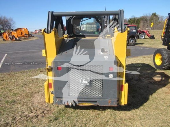 2018 John Deere 318G Image 3