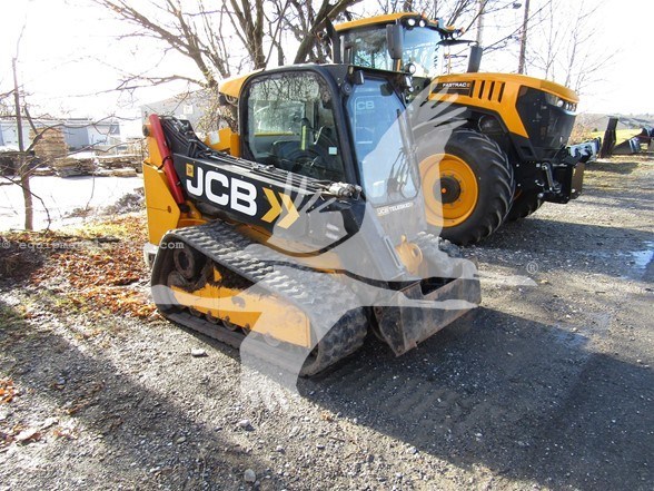 2017 JCB 3TS-8T Image 6