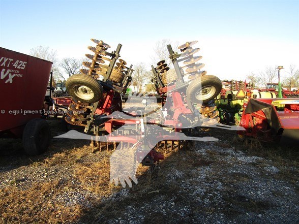2017 Case IH TRUE TANDEM 335VT Image 5