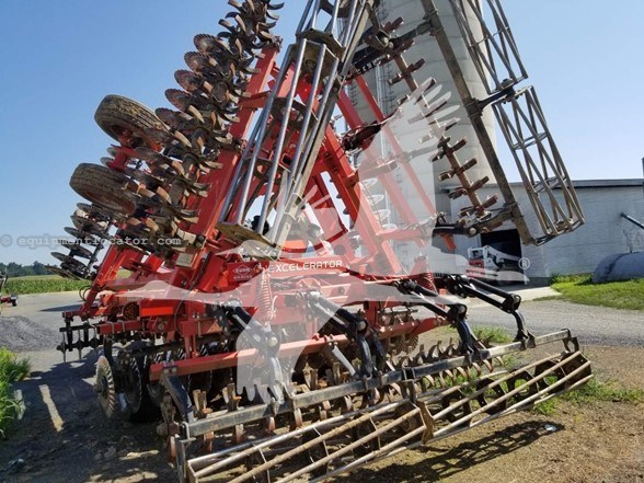 2016 Kuhn Krause 8005-25 Image 2