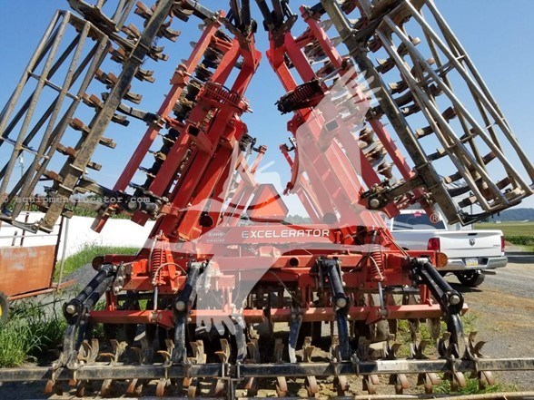 2016 Kuhn Krause 8005-25 Image 4