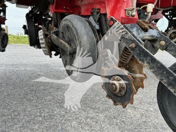 2014 Case IH 1255 Image 2