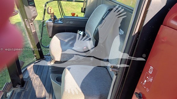 2007 Case IH 2588 Image 4