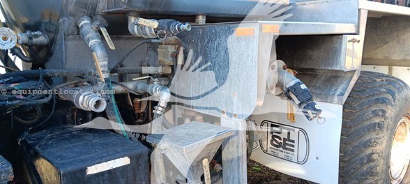 2004 Precision GN1300 Image 10