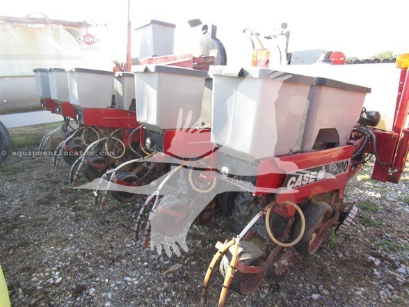 2001 Case IH 1200 Image 4