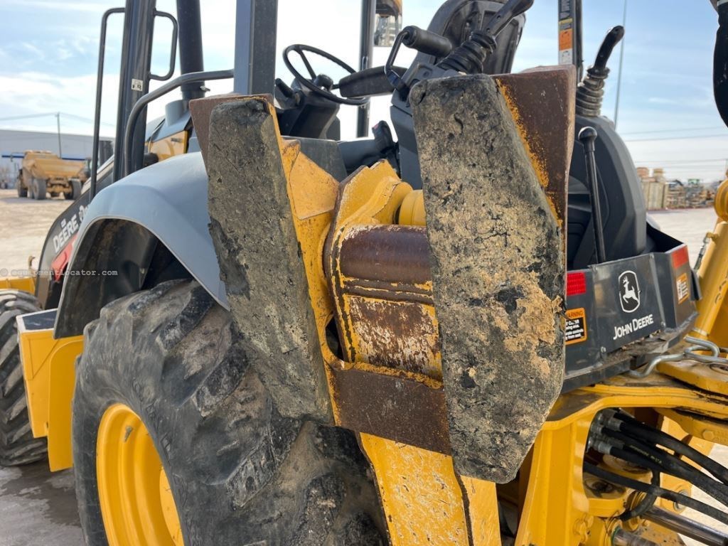 2023 John Deere 310SL Image 18