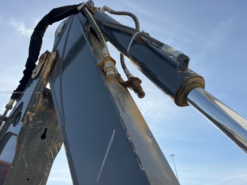 2023 John Deere 310SL Image 19