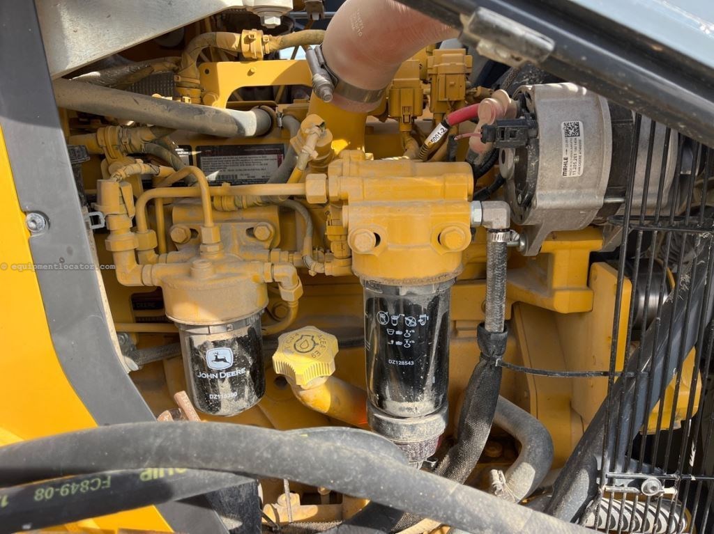 2023 John Deere 310SL Image 24