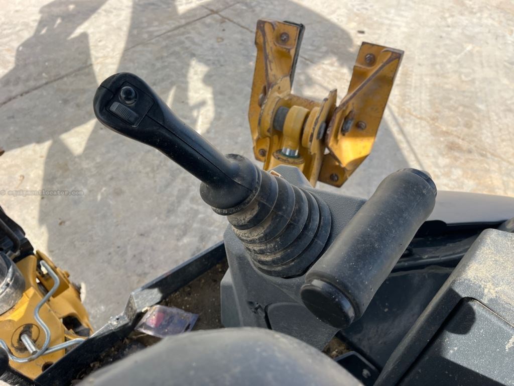 2023 John Deere 310SL Image 44