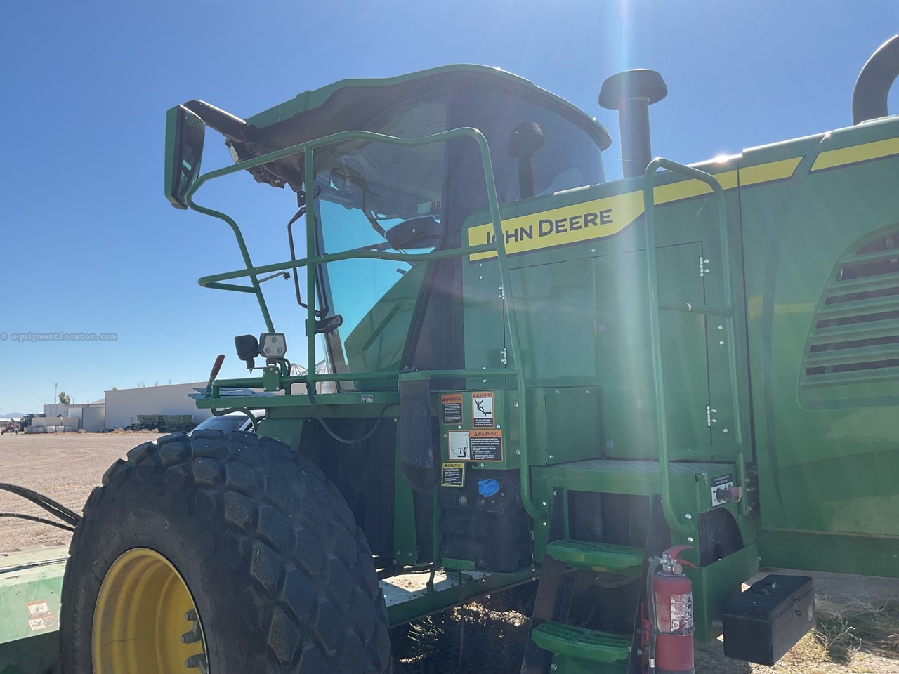 2023 John Deere W235R Image 2