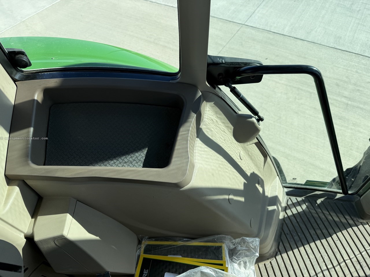 2024 John Deere 6130M Image 10