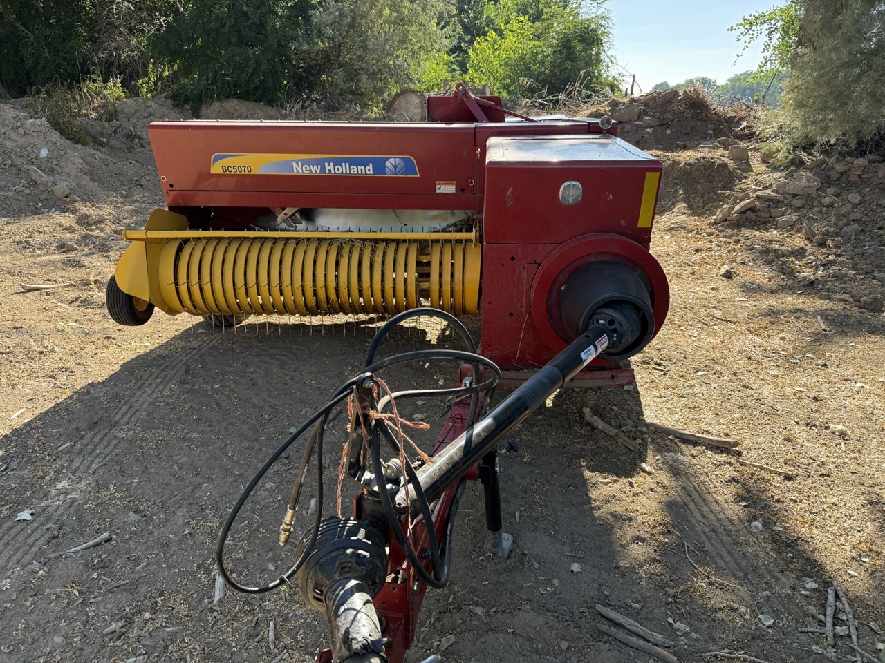 2020 New Holland BC5070 Image 3