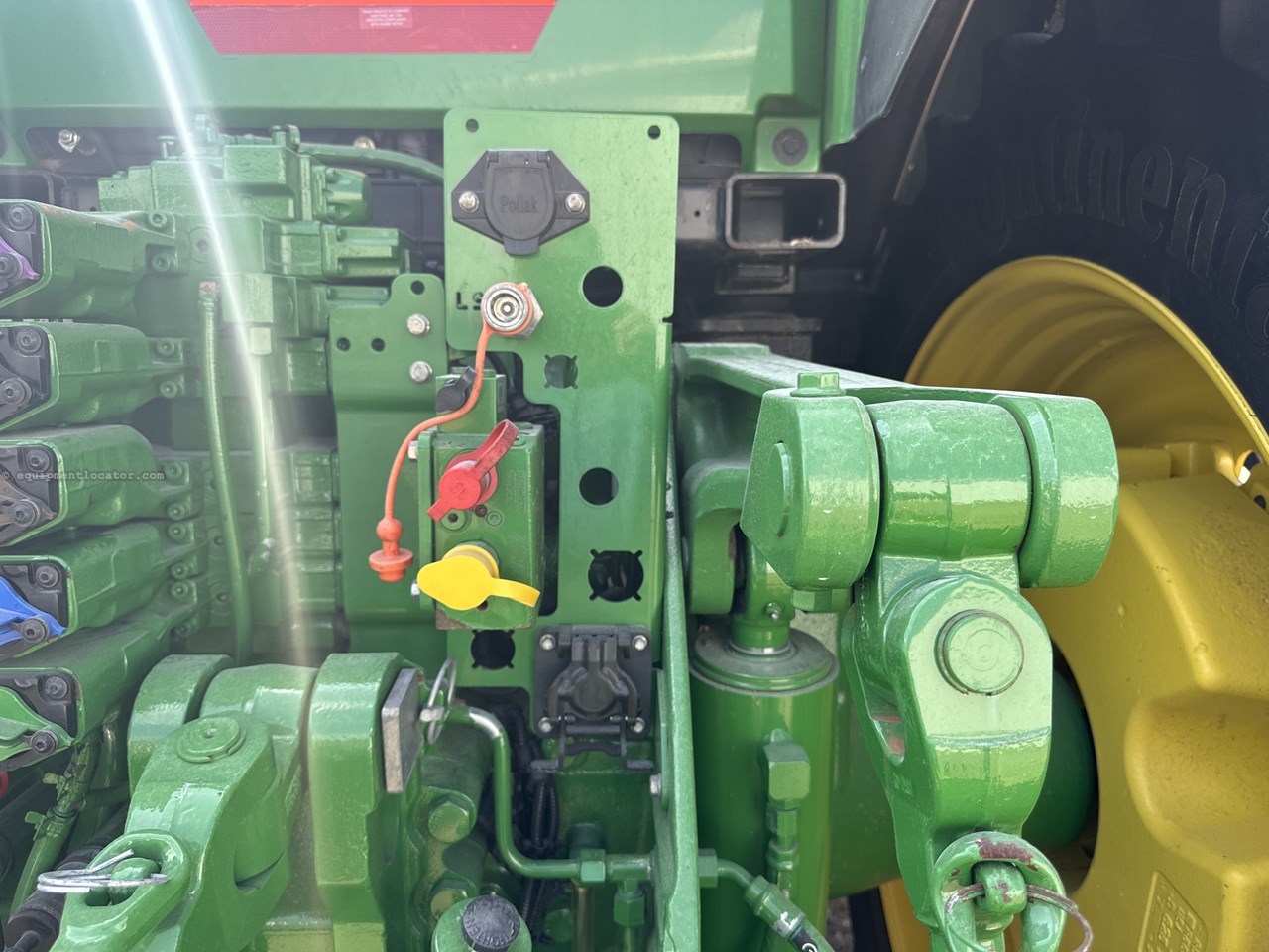 2023 John Deere 8R 340 Image 31