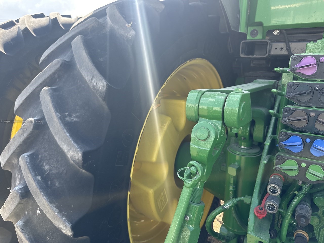 2023 John Deere 8R 340 Image 35