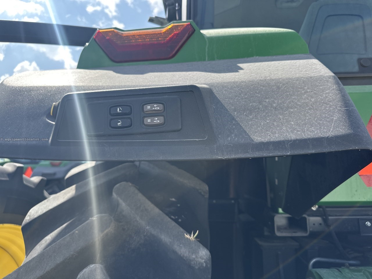 2023 John Deere 8R 340 Image 36