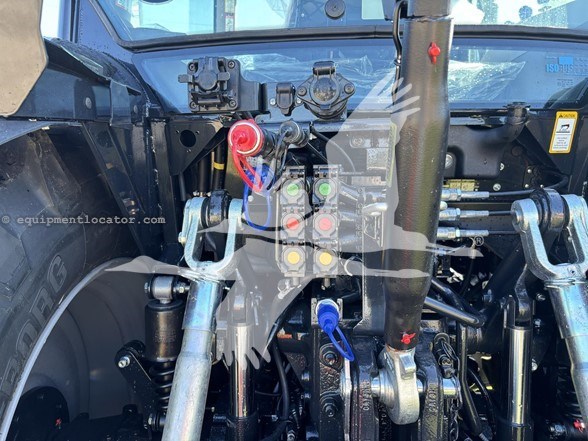 2025 Deutz-Fahr AGROTRON 6135C RV SHIFT Image 15