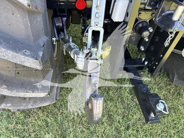 2025 Deutz-Fahr AGROTRON 6135C RV SHIFT Image 16