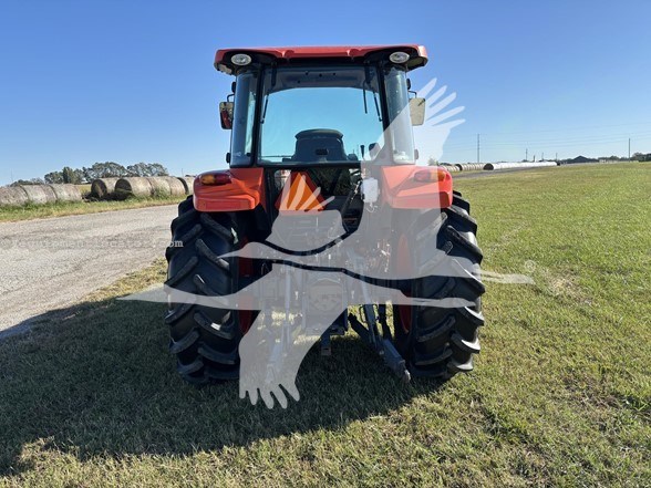 2019 Kubota M5-111D Image 7