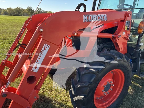 2019 Kubota M5-111D Image 18