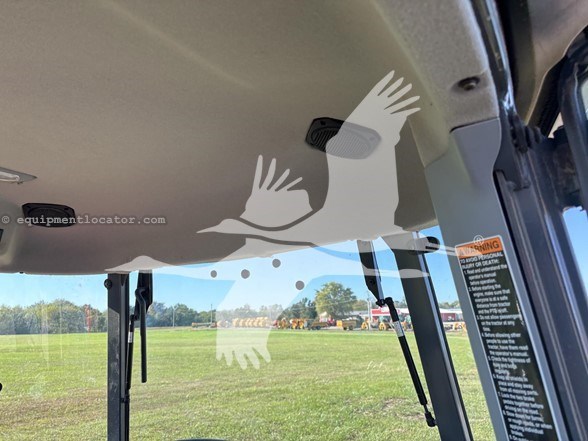 2019 Kubota M5-111D Image 27