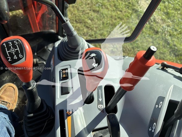 2019 Kubota M5-111D Image 37