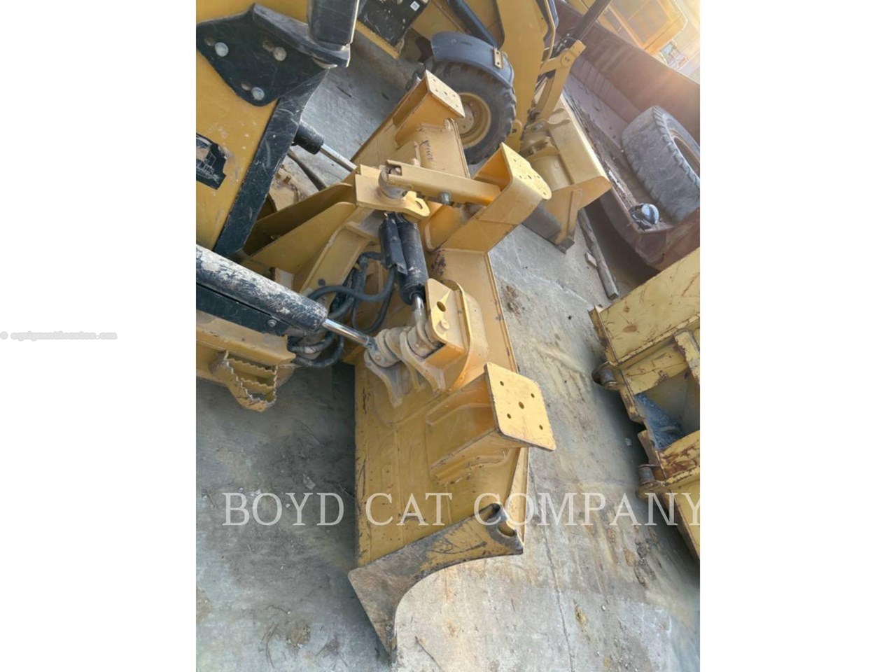 2021 Caterpillar D1-12 Image 10