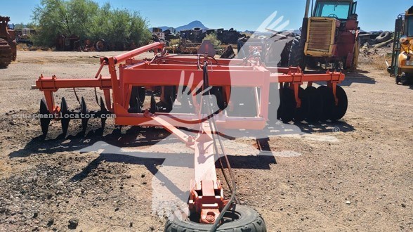 Allis Chalmers 3100 Image 10