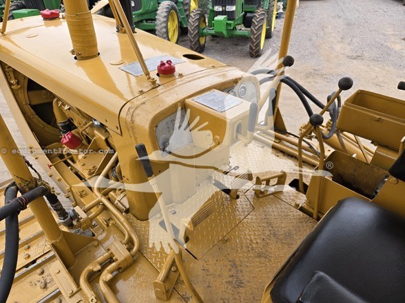 1965 Caterpillar D6C Image 10