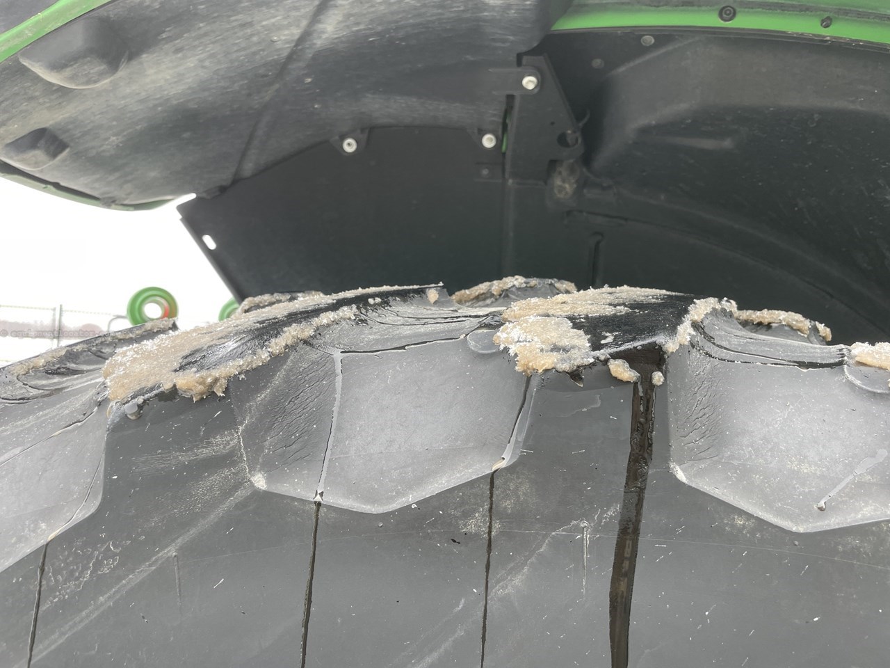 2019 John Deere 6195M Image 10