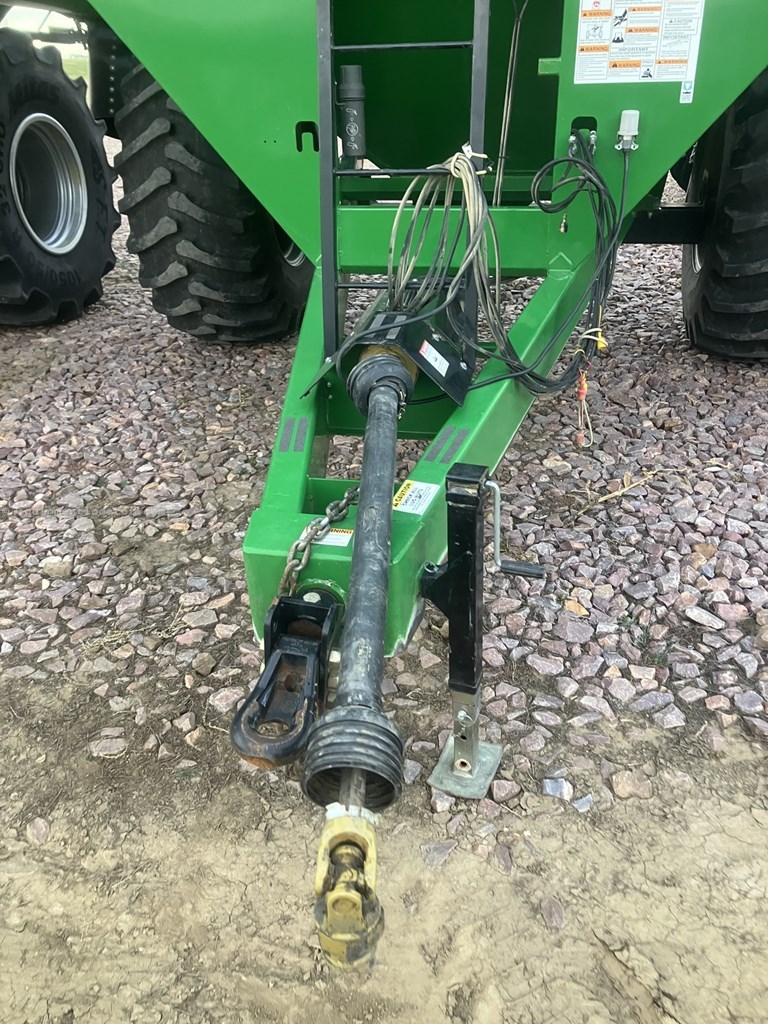 2018 Demco 650 Image 10