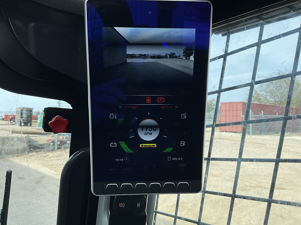 2021 New Holland C332 Image 10