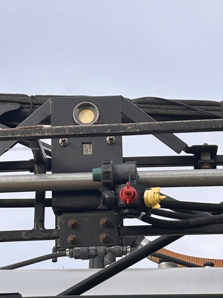 2013 John Deere 4730 Image 10