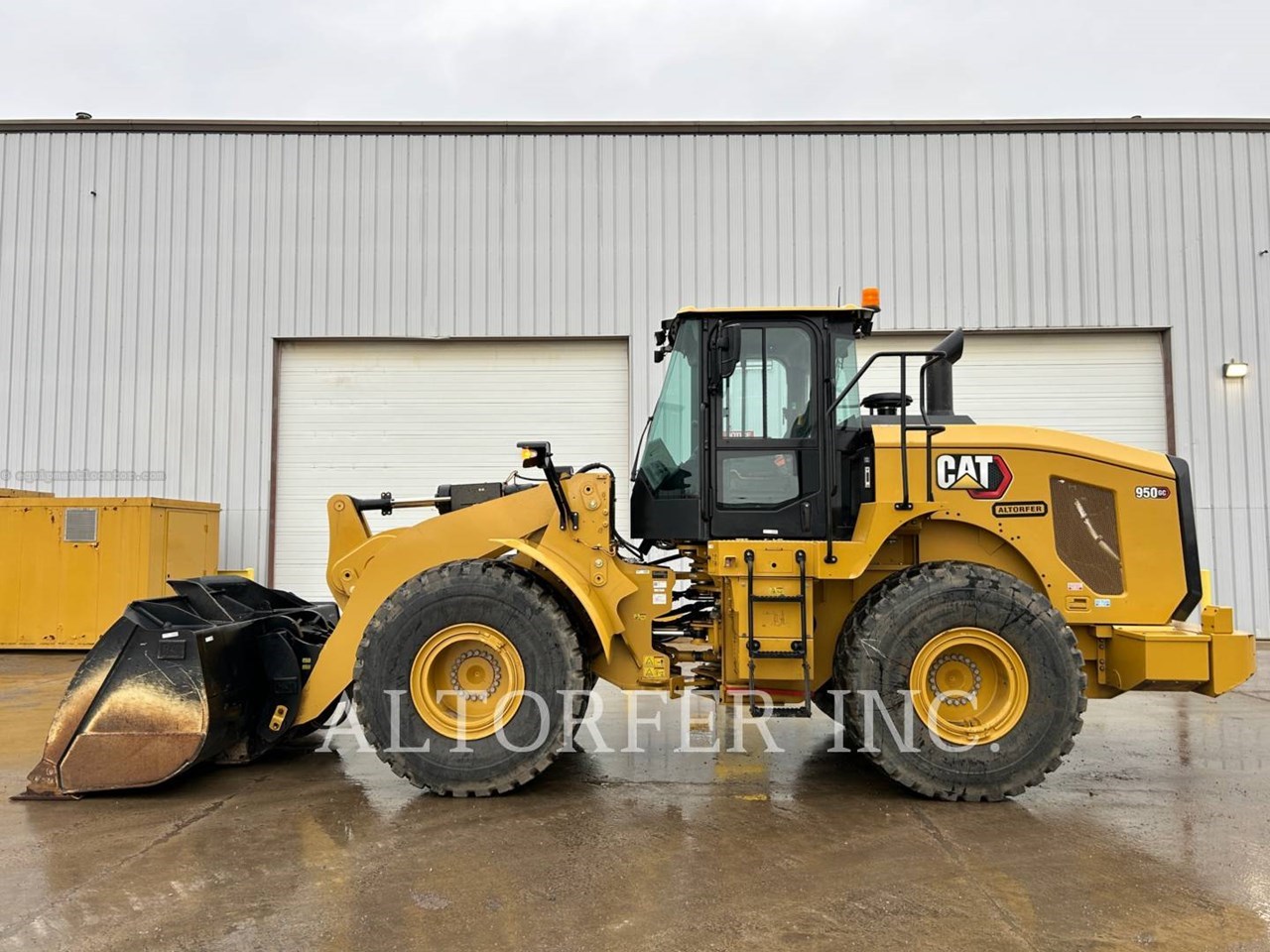 2023 Caterpillar 950GC Image 10