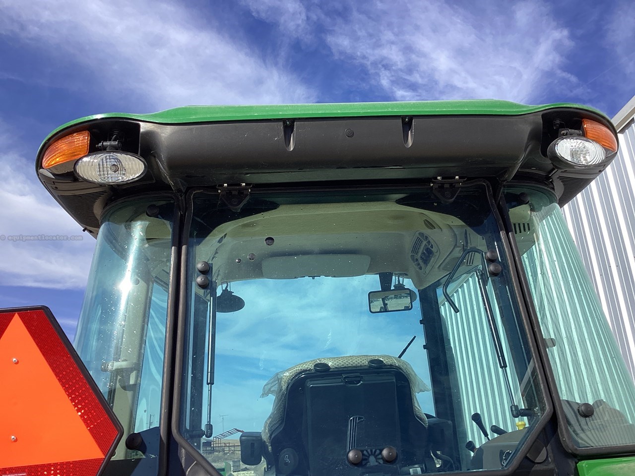 2024 John Deere 5100E Image 10