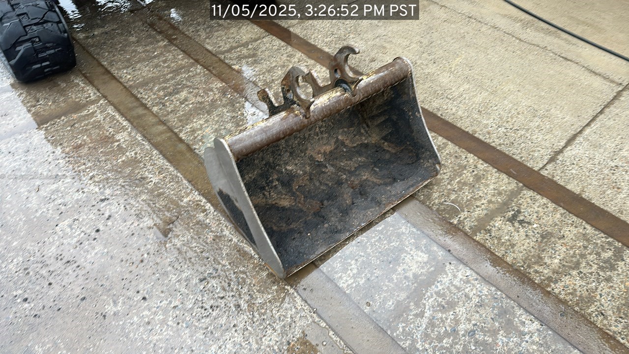 2021 Hitachi ZX35 Image 10