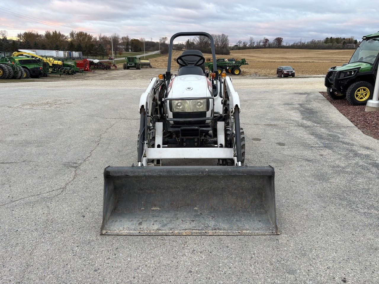 2011 Bobcat CT122 Image 10