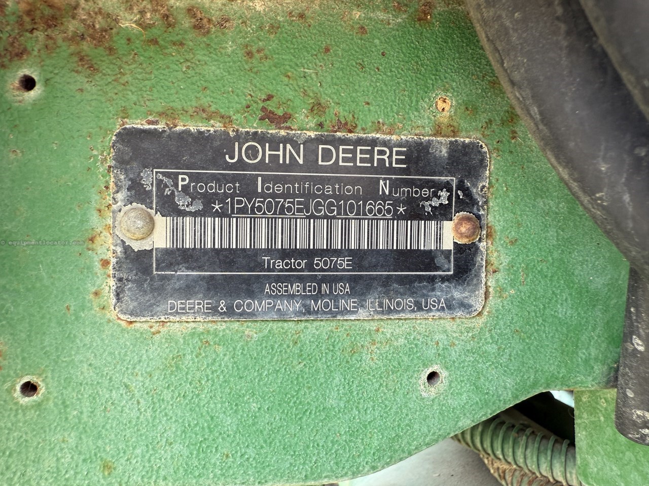 2016 John Deere 5075E Image 10