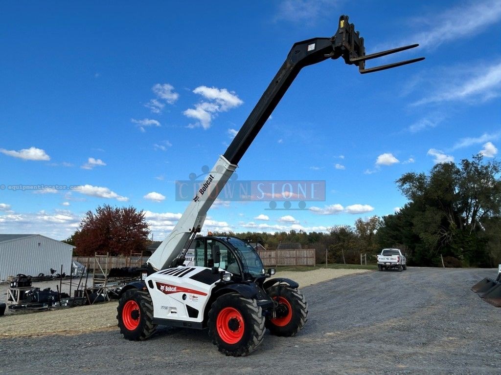 2022 Bobcat V723 Image 3