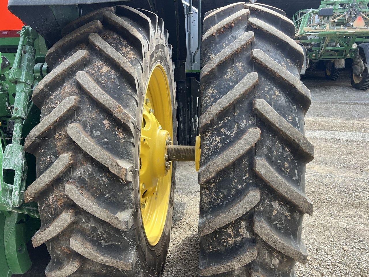 2024 John Deere 8R 280 Image 10