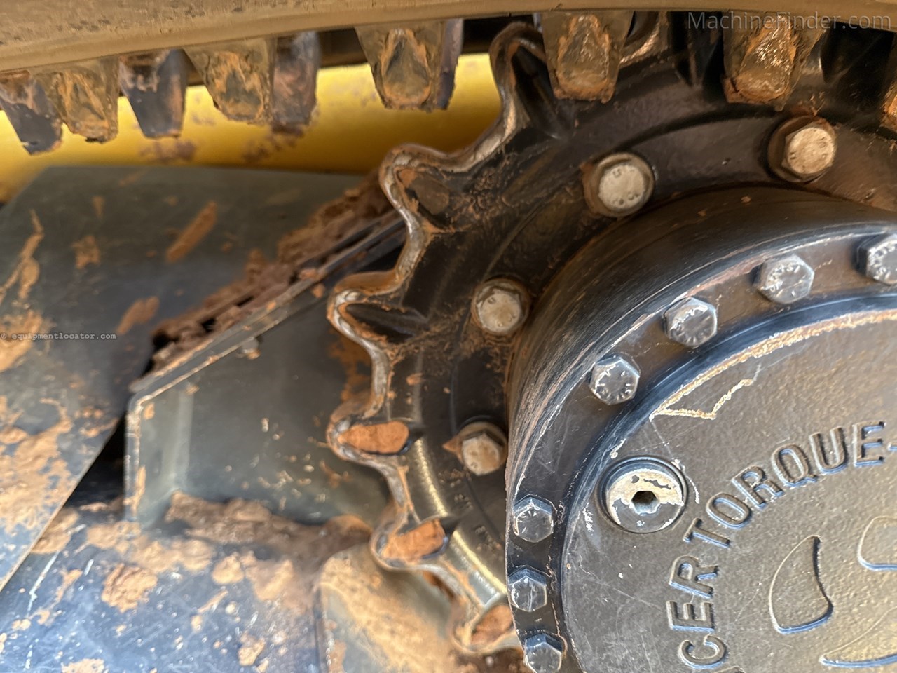 2023 John Deere 331G Image 10